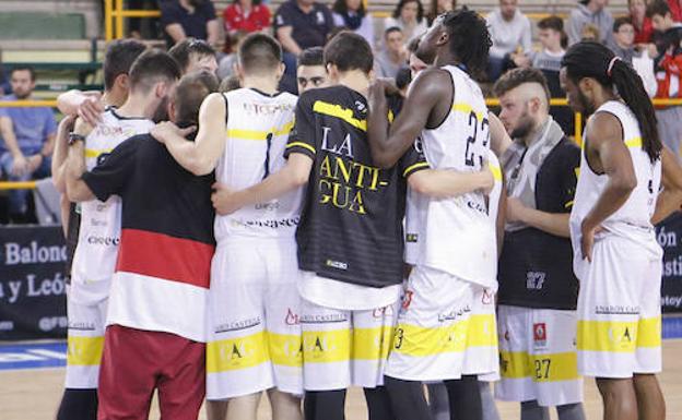 El Quesería La Antigua CB Tormes debutará en la LEB Plata el 6 de octubre ante el Zornotza