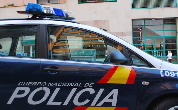 Ingresado un agente de Policía al resultar herido por su arma en Valladolid