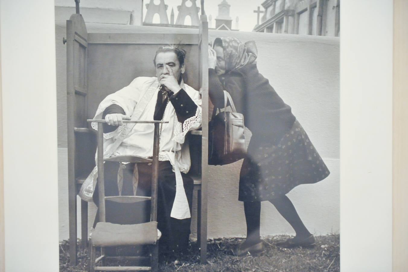 La sala de La Pasión acoge la exposición 'Instantes decisivos de la fotografía'