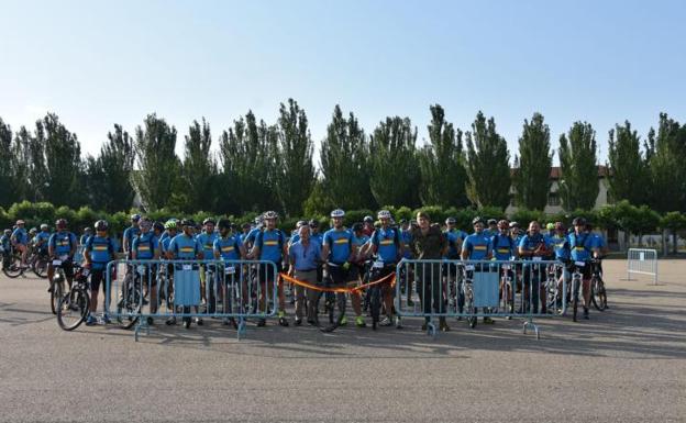 Ochenta personas participan en la Marcha Cicloturista a Megeces