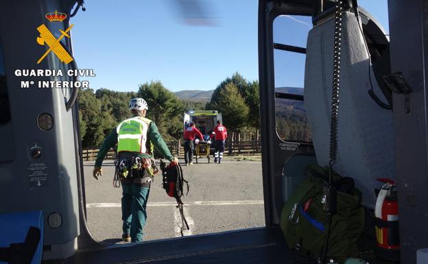 Un senderista rescatado tras un accidente en el Puerto del Peón en Ávila