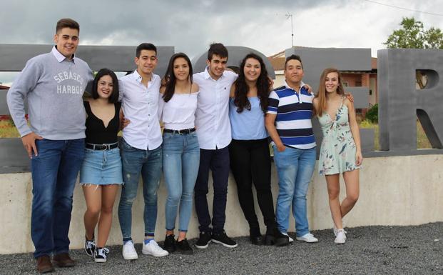 «Es un pueblo humilde y chiquitito, pero a las fiestas vienen hasta autobuses»