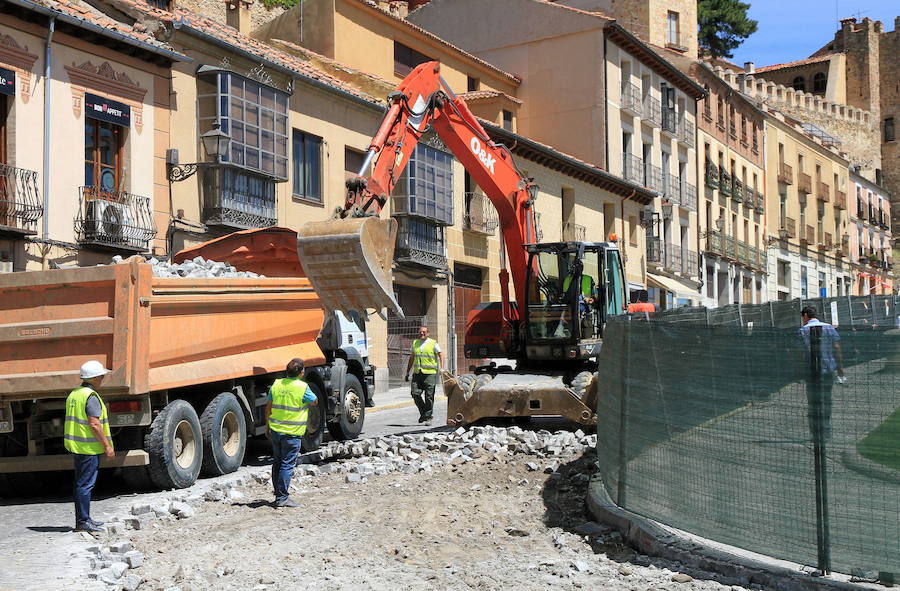 El Ayuntamiento invertirá 30.000 euros más en las obras de San Juan