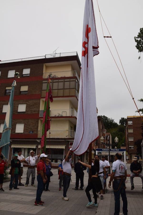Peregrinación con Pendones entre Aviñante y Guardo