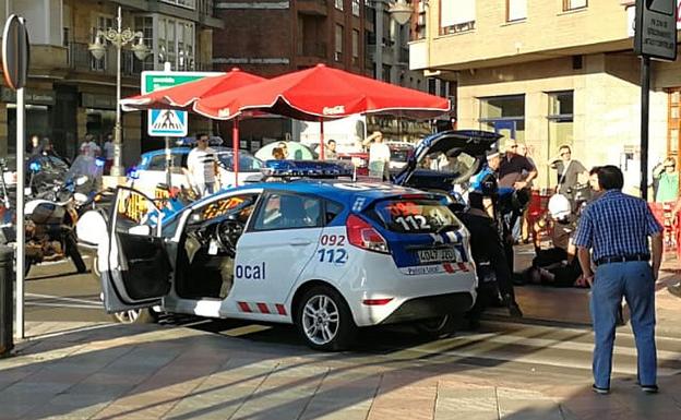 Una espectacular persecución policial en León acaba con un detenido y tres 'fugados'