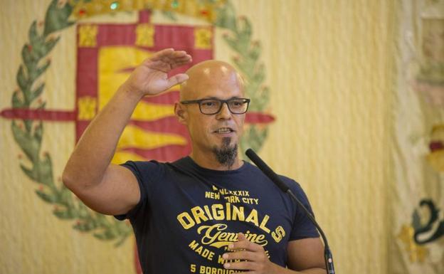 El escritor César Pérez Gellida, pregonero de las Fiestas de la Virgen de San Lorenzo de Valladolid