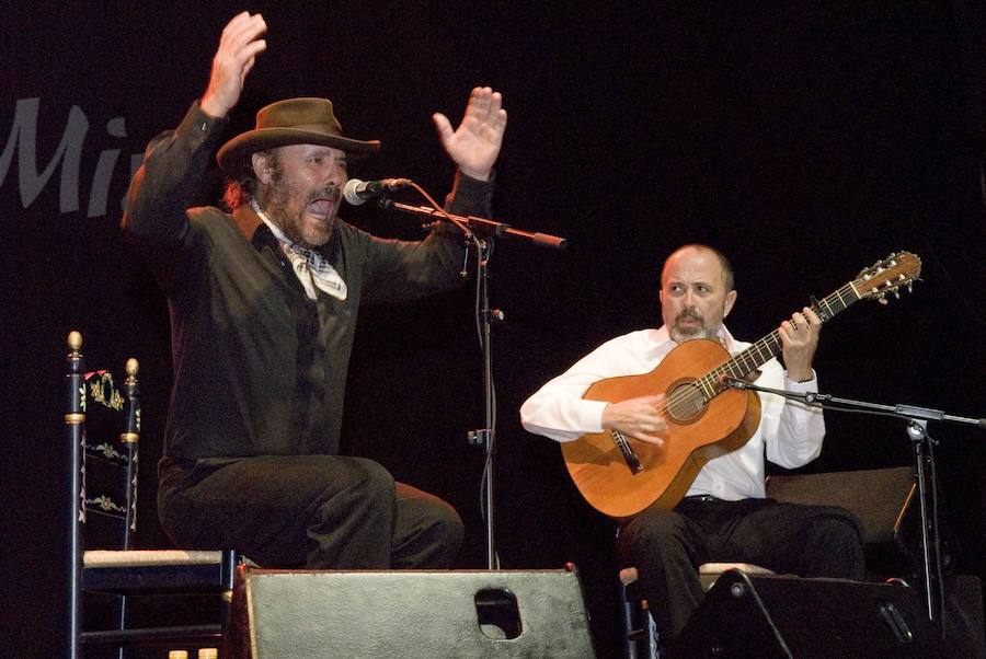 El Festival del Cante de las Minas rinde homenaje a la cuenca berciana