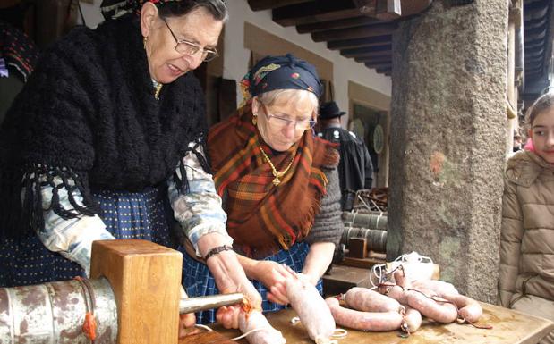 El alcalde de La Alberca defiende la industria cárnica de la localidad