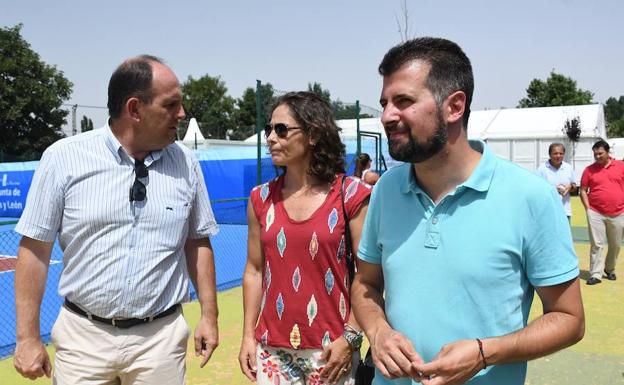 Tudanca ve imposible justificar la «obscena convesación» entre Silván y Ulibarri y augura una moción de censura