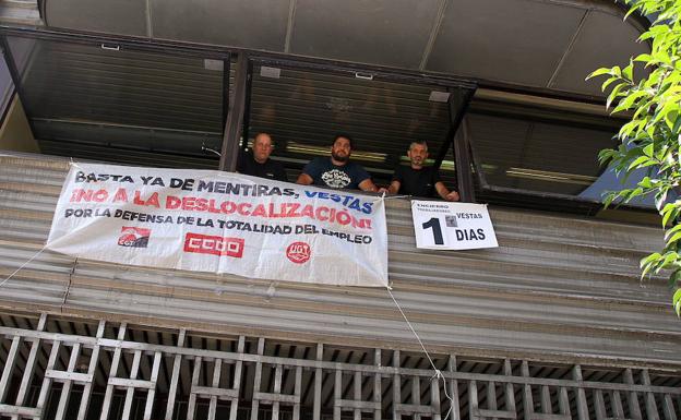 La plantilla de Vestas pone fin a su encierro en busca de un «posible» acuerdo con la empresa