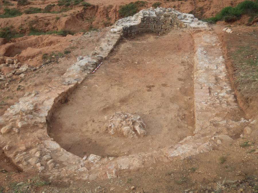 Fresno de Cantespino saca a la luz restos del castillo para realzar el proyecto del mirador
