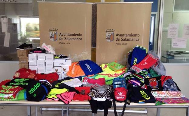 La Policía Local se incautó de 2.200 artículos fraudulentos y denunció a 24 vendedores del mercadillo de La Aldehuela