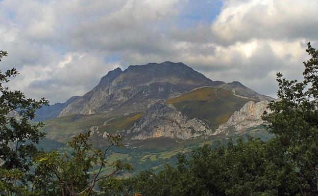 Ruta de la cascada del Xiblu