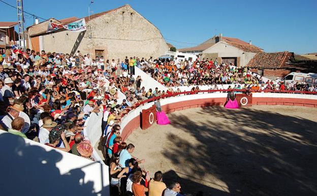 La gran becerrada llenará la plaza