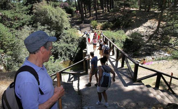 Multarán por aparcar en Boca del Asno y Los Asientos