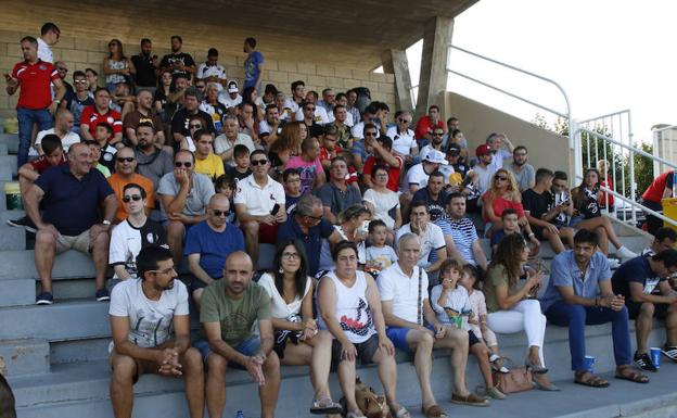 Unionistas da a conocer los precios del debut en Segunda B ante el Pontevedra