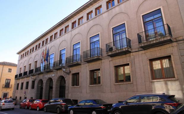 En libertad, pero a más de 300 metros de la víctima