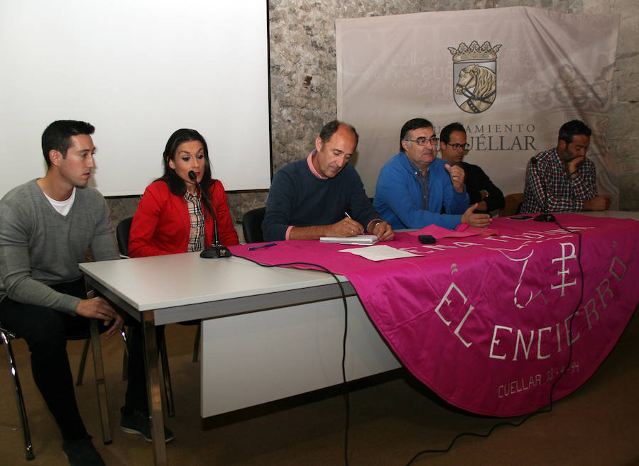 La peña El Encierro, premiada por la Real Federación Taurina de España