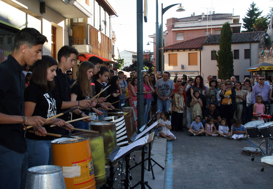La Escuela Municipal de Música de Cuéllar incorpora la batucada a su oferta