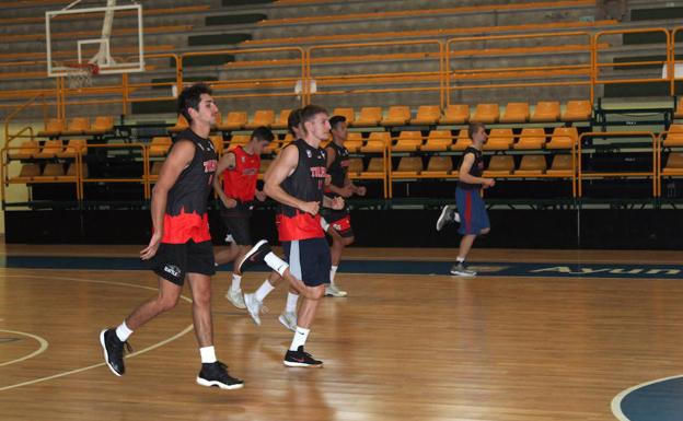 La Antigua–CB Tormes abre hoy la pretemporada ante el CB Extremadura Plasencia