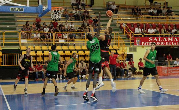 El CB Tormes muestra sus intenciones pero cae derrotado