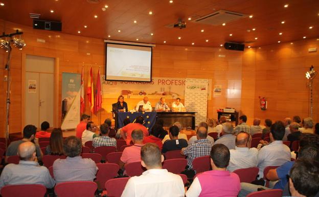 Un proyecto trabaja en convertir el gas de amoniaco de purines en fertilizante