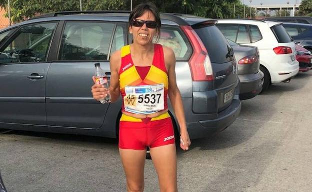 Isabel Almaraz también gana los 5.000 metros del Mundial W-45 y con récord nacional incluido