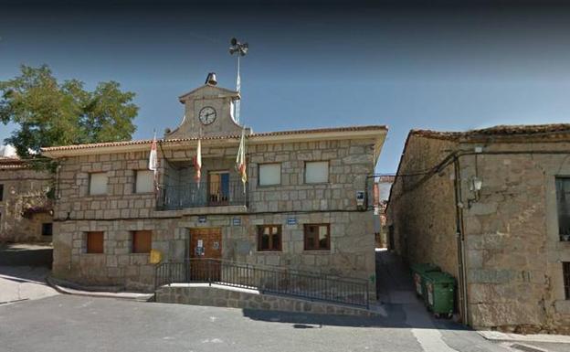 PSOE pide «medidas» contra el alcalde de San Juan del Molinillo, en Ávila