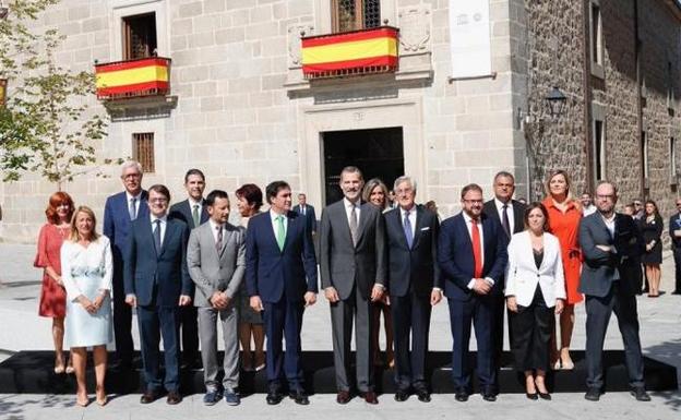 Ávila recibe con entusiasmo al Rey Felipe VI