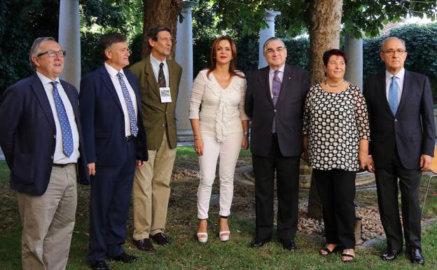 Lo local integra «porque es lo que nos une», afirma Clara Luquero