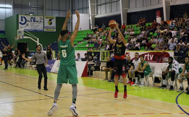 La Antigua CB Tormes repite aciertos y errores para dejar escapar otro triunfo al final