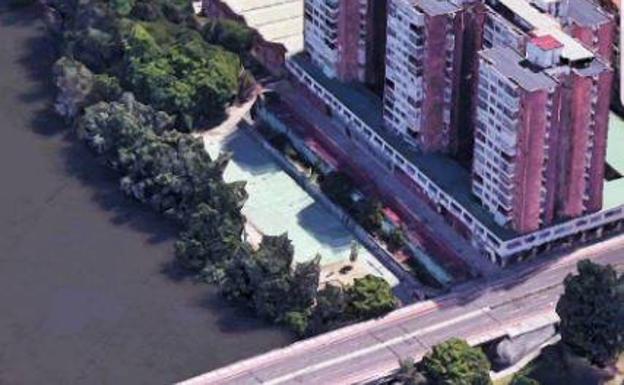 La Policía de Valladolid denuncia a 24 jóvenes por hacer botellón junto al Pisuerga