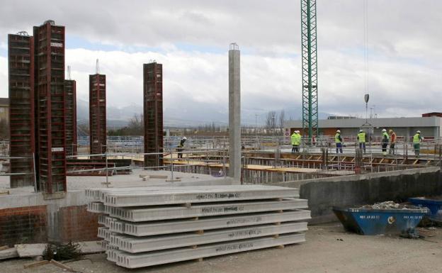 Uncisa, que trabajaba en el nuevo edificio de Justicia, presenta preconcurso de acreedores