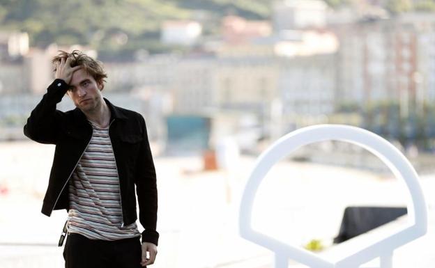 Polémica llegada de Robert Pattinson al Festival de San Sebastián