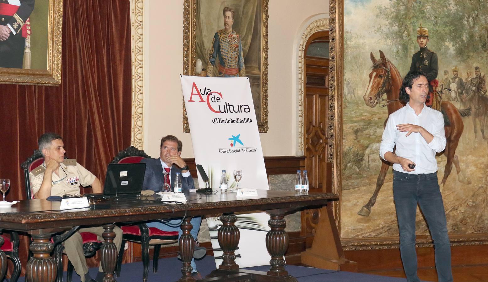 Andrés Pascual, en el Aula de Cultura de El Norte de Castilla