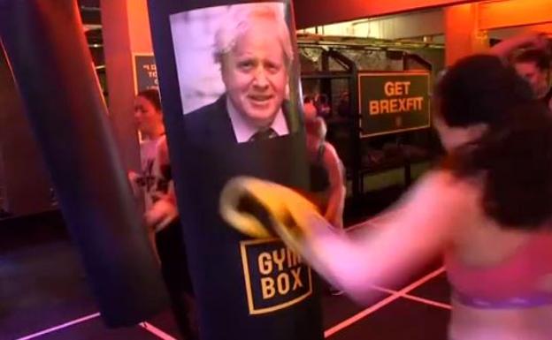 'Brexfit', un gimnasio con ejercicios contra el 'Brexit'