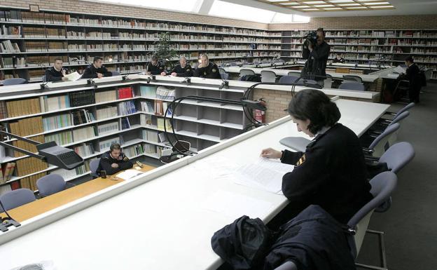 La mayor promoción de policías celebra la festividad de su patrón