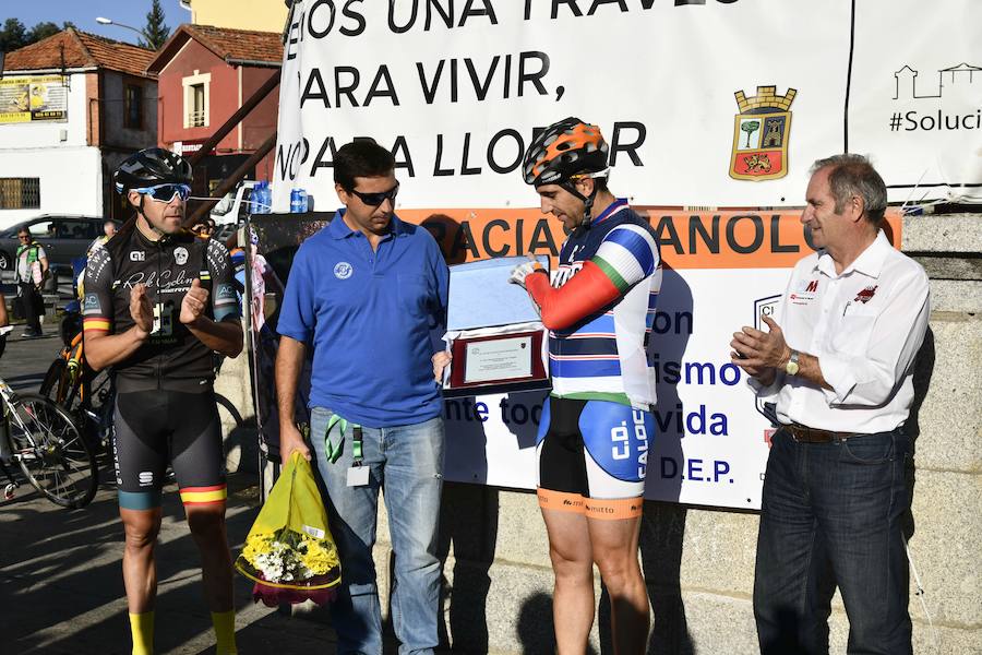 El Club Ciclista El Escorial homenajea a Manuel Gea