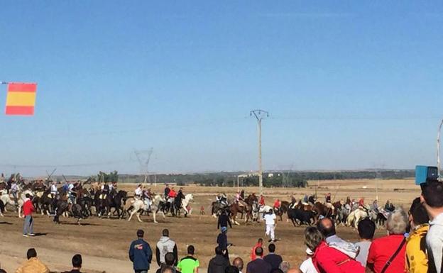 Un encierro y el Gran Prix ponen el broche a las fiestas patronales de Olmedo