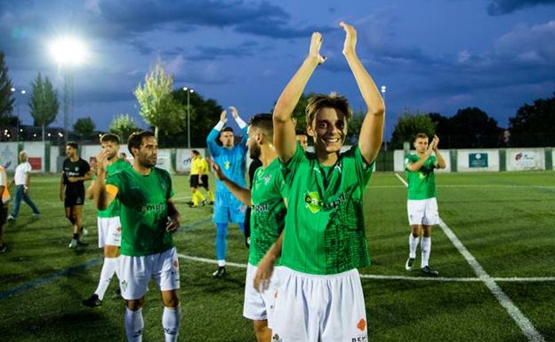 El CD Guijuelo, a un triunfo de su mejor inicio histórico en casa