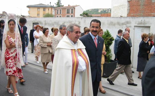 Fallece Carlos Baruque, párroco de Íscar durante casi treinta años