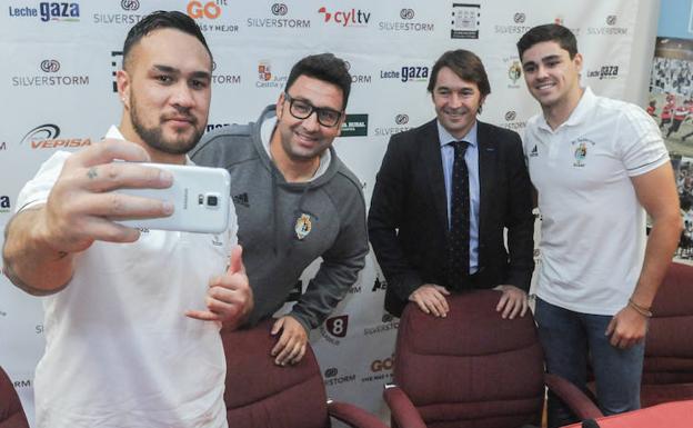 Tafili y Escobar refuerzan al SilverStorm El Salvador