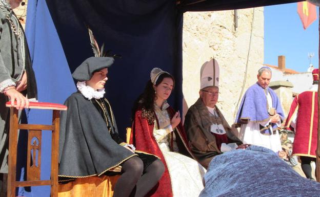 Aldeatejada vuelve al Renacimiento con la recreación de las vísperas nupciales