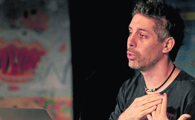 «Solo si el creador disfruta conseguirá que el espectador no se aburra»