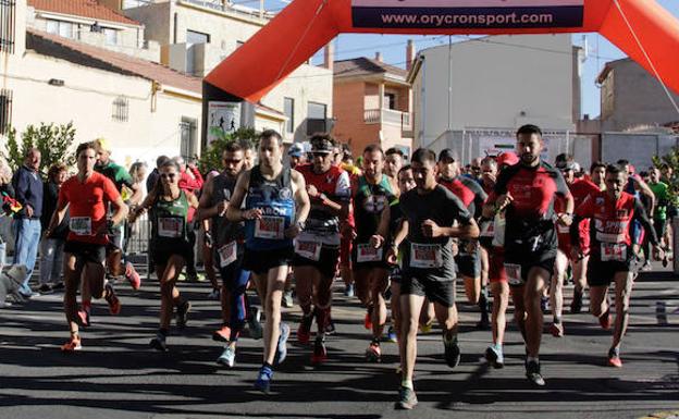 Ivan Bernardo Pérez y Verónica Sánchez se adueñan del Trail Escarpes del Tormes