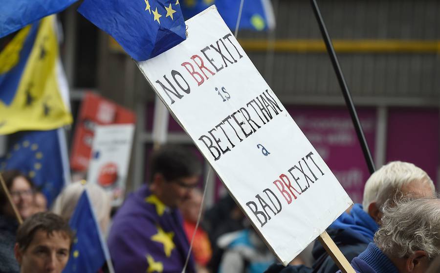 Al menos 40 diputados conservadores, dispuestos a rechazar el acuerdo de May para el 'Brexit'