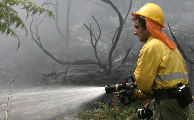 El Ayuntamiento de Ávila y la Diputación negocian un nuevo convenio de extinción de incendios