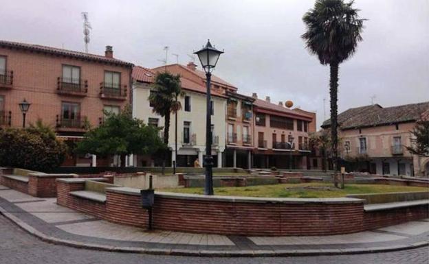 La villa olmedana invertirá 60.000 euros en reformar los jardines de la Plaza Mayor