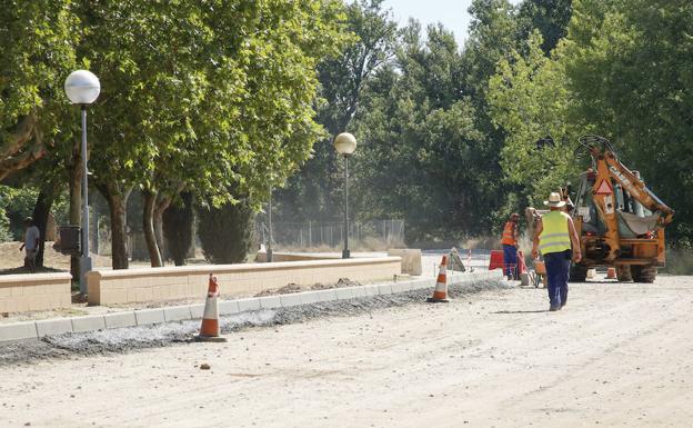 Concluyen las obras de acondicionamiento del camino del río de la Aldehuela