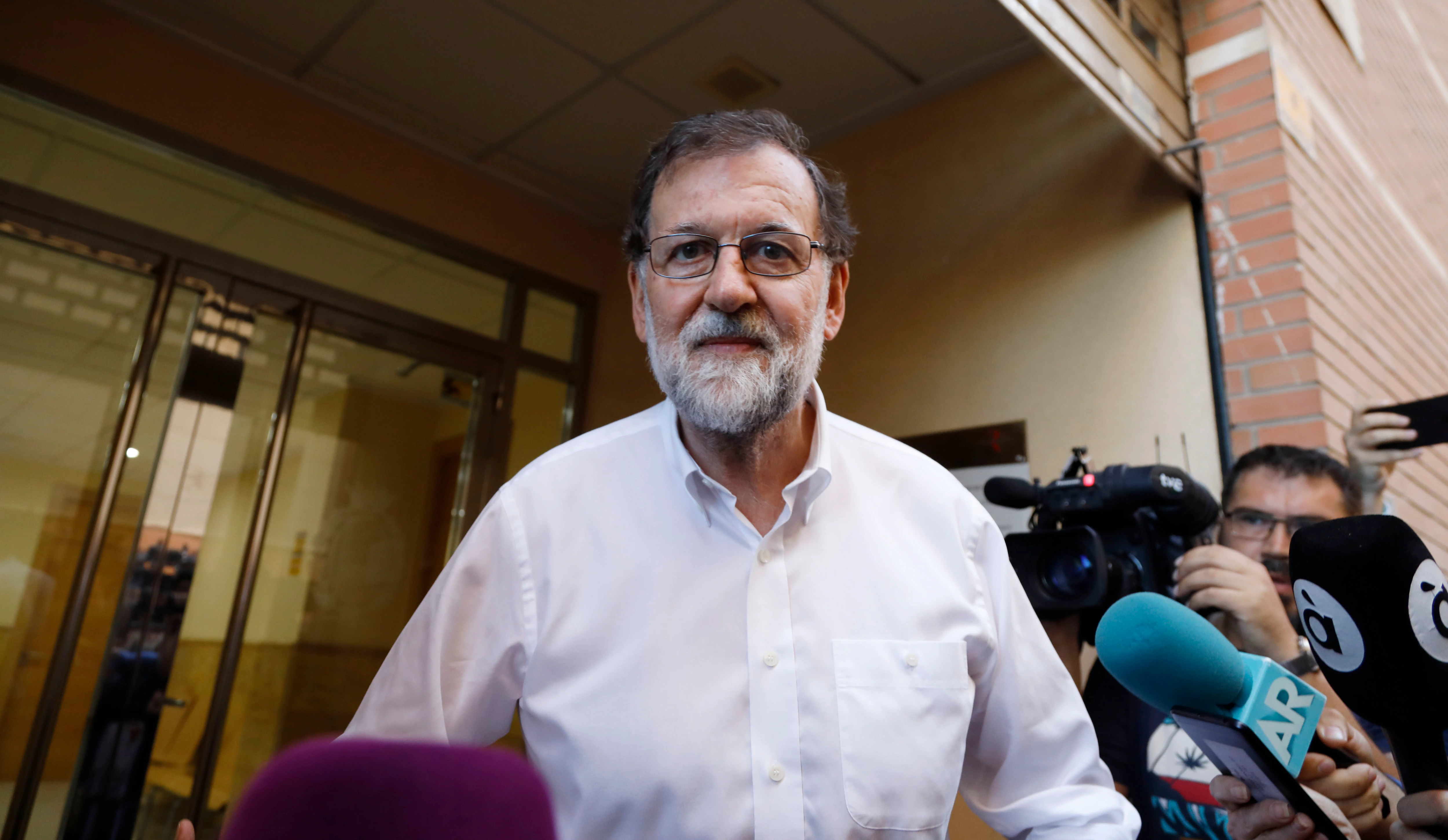 Rajoy se despide de Santa Pola con una comida